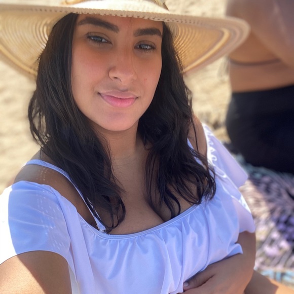 Meet your Posher, Elujan - Picture 2 of 2